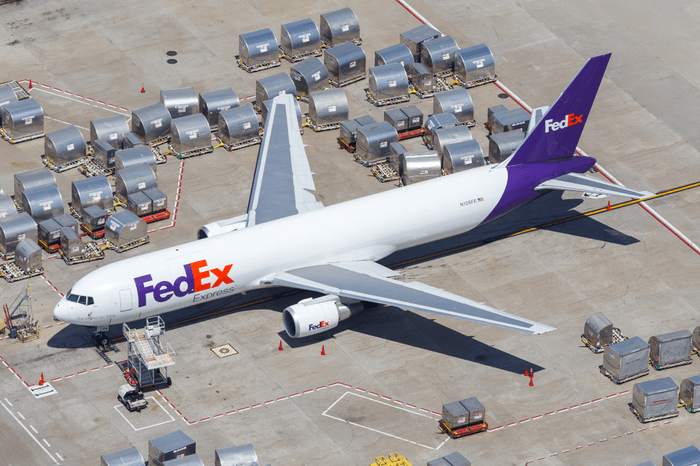 FedEx Flugzeug