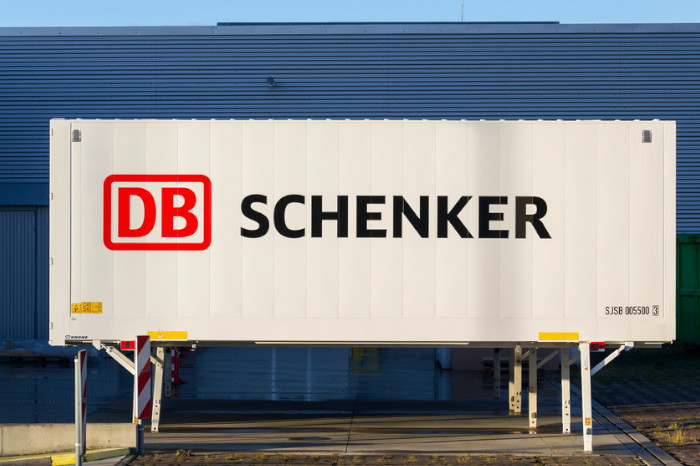 DB Schenker Logo Container