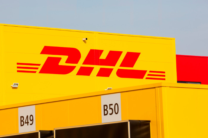 DHL Logo Gebäude